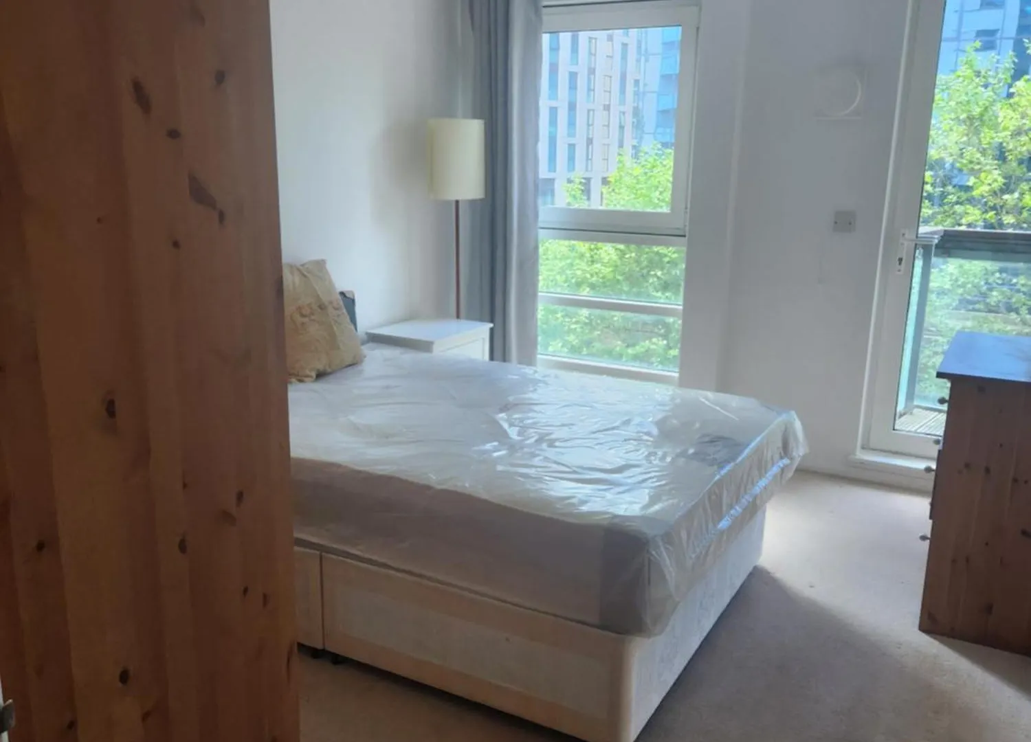 Canary Wharf O2 Tower Bridge Apartment London