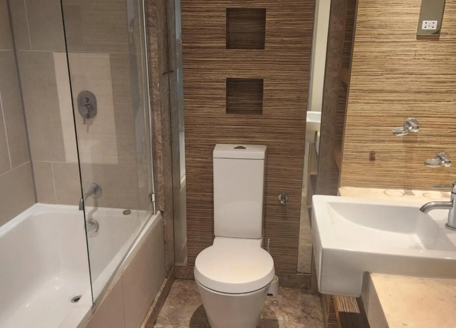 Canary Wharf O2 Tower Bridge Apartment London United Kingdom